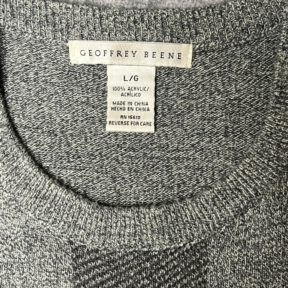 Vintage‎ Geoffrey Beene Men's L Gray Buffalo Plaid Crew Neck LS Sweater Classic